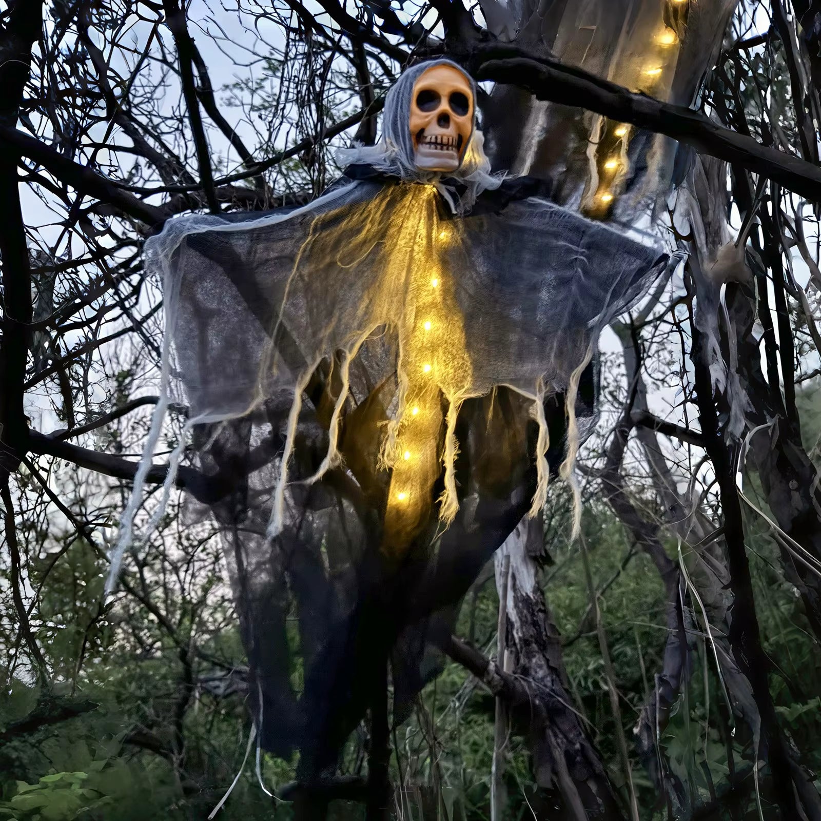 Halloween Creepy Scary Animated Skeleton Ghost Pandent Halloween Party Decoren Scary Skeleton Decor, Preferred Gift for Friends
